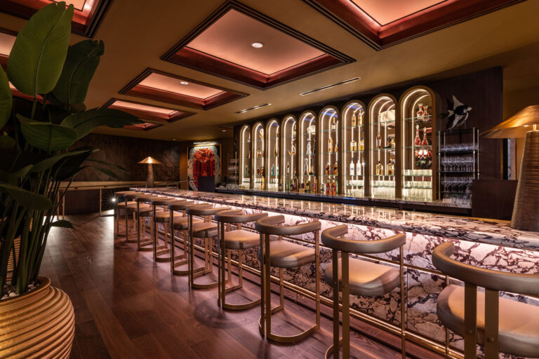 Show-Stopping Slabs to Bling Your Bar